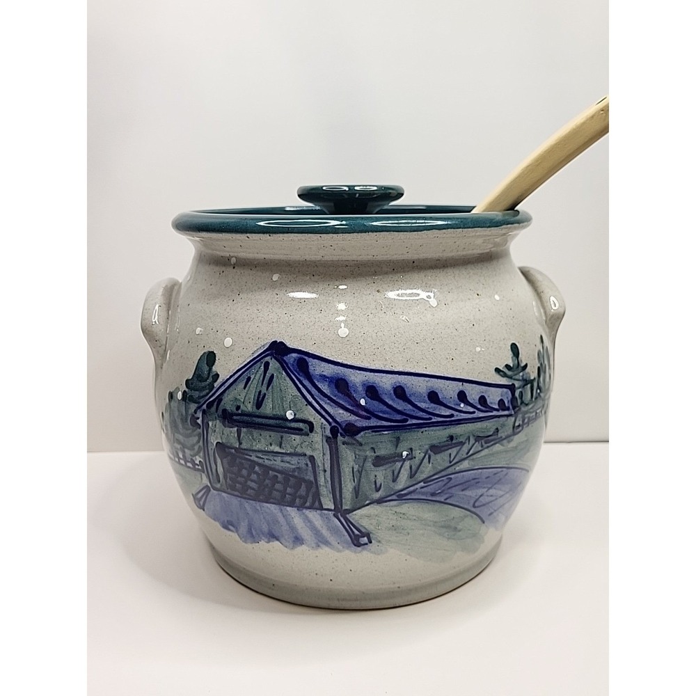 Great Bay Pottery Covered Bridge Soup Serving Crock Tureen Live Free and Race NH